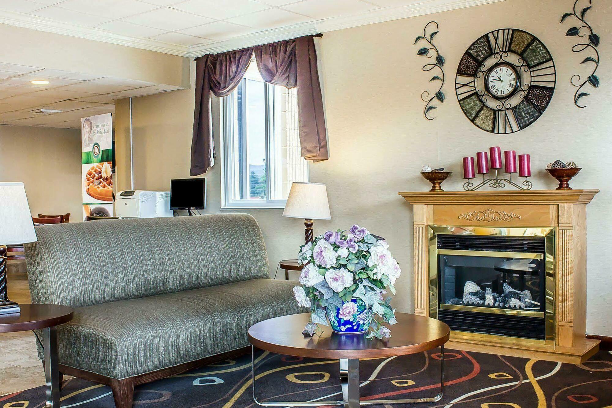 Baymont By Wyndham Scranton Dunmore Экстерьер фото