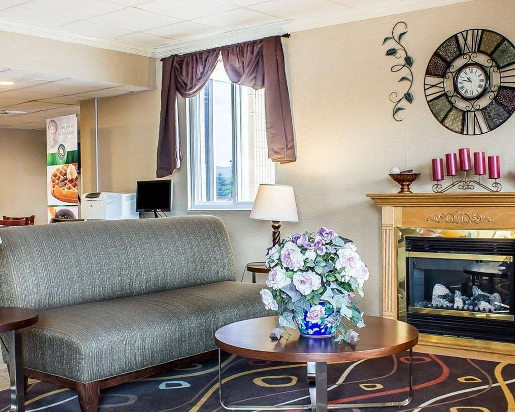 Baymont By Wyndham Scranton Dunmore Интерьер фото